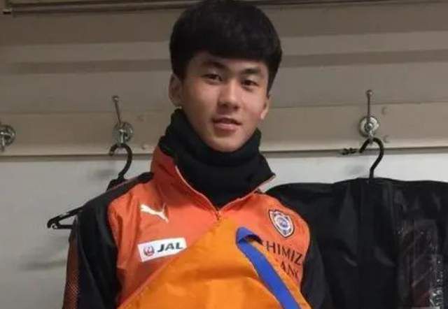 伊人久久中文大香线蕉综合